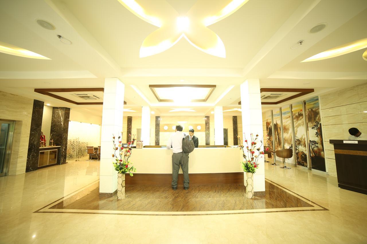 Hotel Indraprasttha Vijayawāda 外观 照片